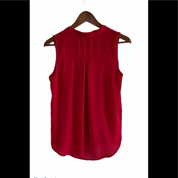 3/$30 Pink Rose red sleeveless blouse - Picture 2 of 6